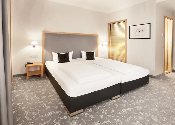 Hotel Townhouse 3*