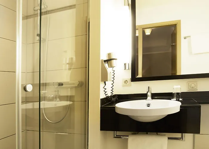 Townhouse 3*