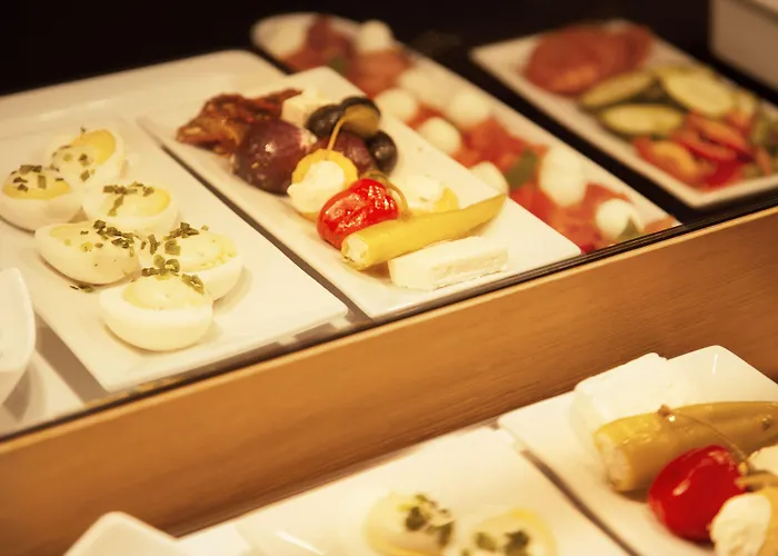 Townhouse Hotel 3*