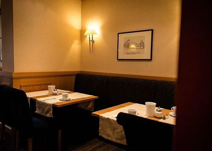 Townhouse 3*
